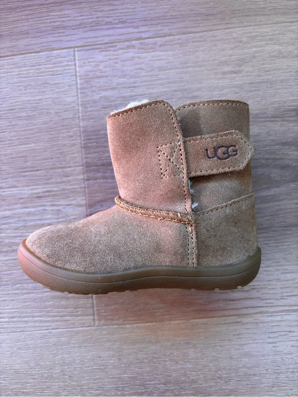 UGG keelan ii